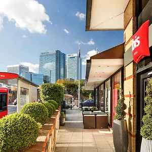 Ibis Docklands Canary Wharf Londra