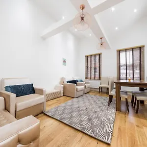 Apartament Aldgate Flats, Londyn